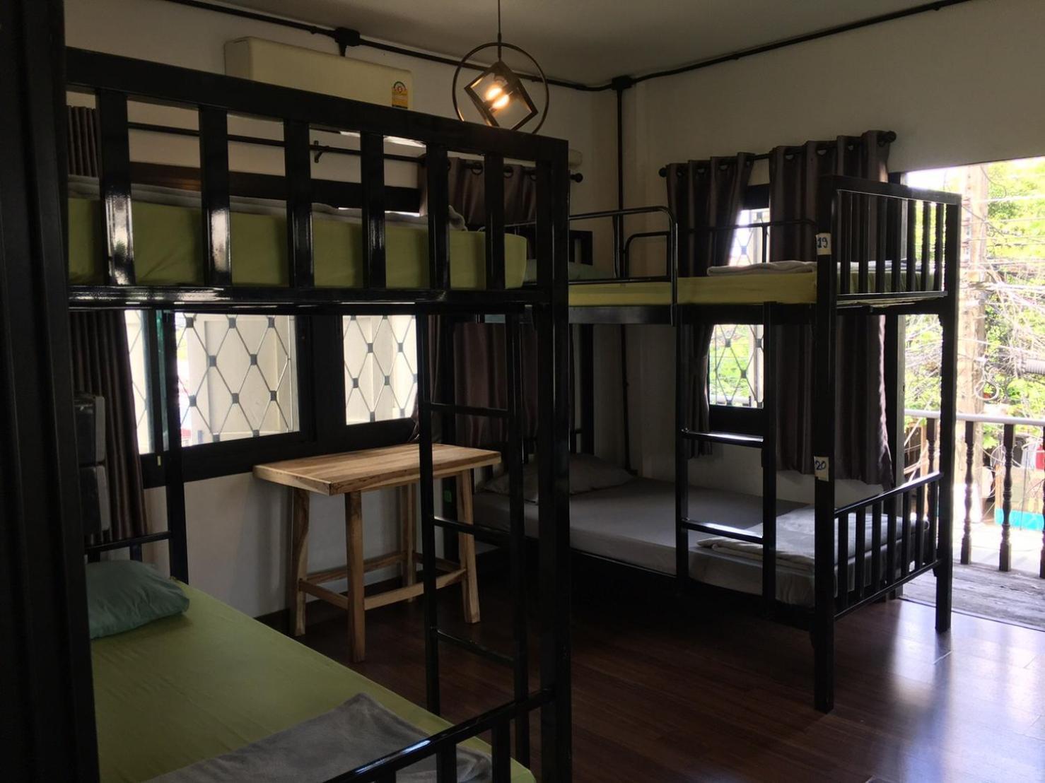 Nearthepark Backpack House Pansiyon Chiang Mai Dış mekan fotoğraf